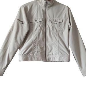 NIKE athletic jacket size 4-6 with  beige with front snap packets